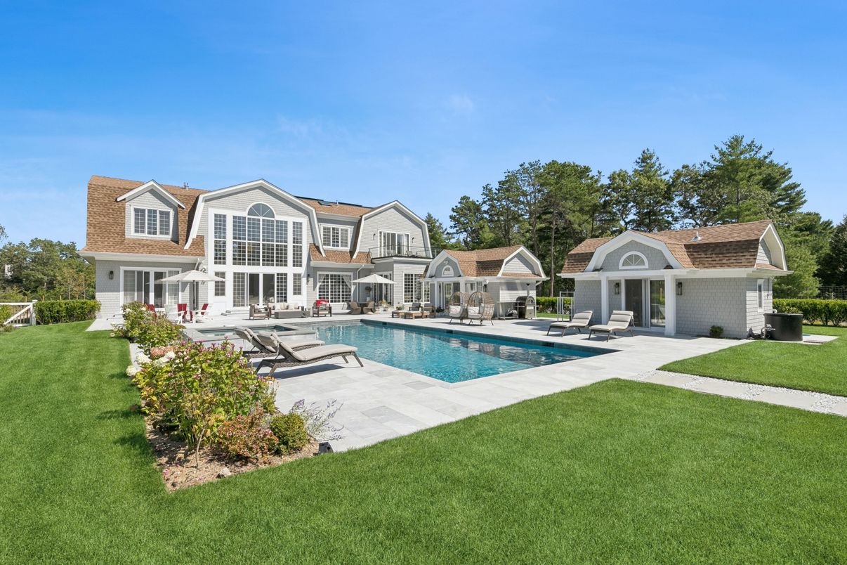 Backyard, Exterior, Pool