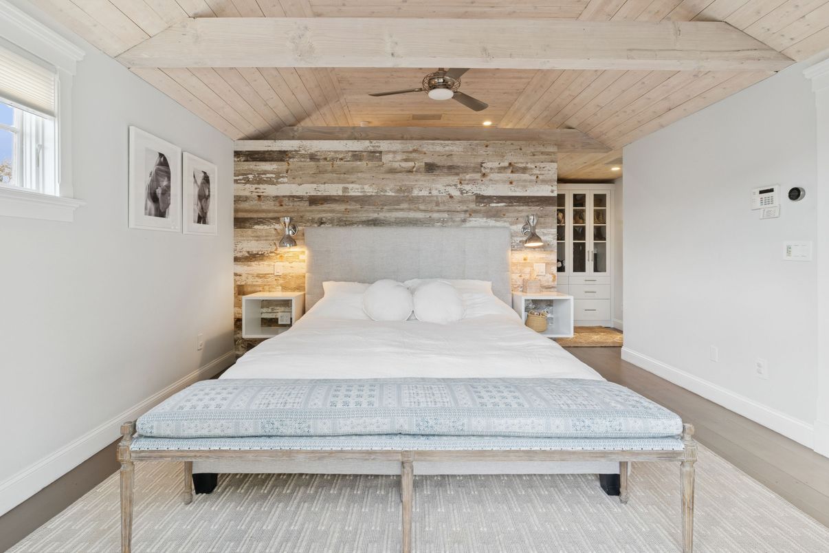 Bedroom, Interior, Recessed Lighting, Wooden Ceilings, Wood Texture Flooring, Wooden Walls