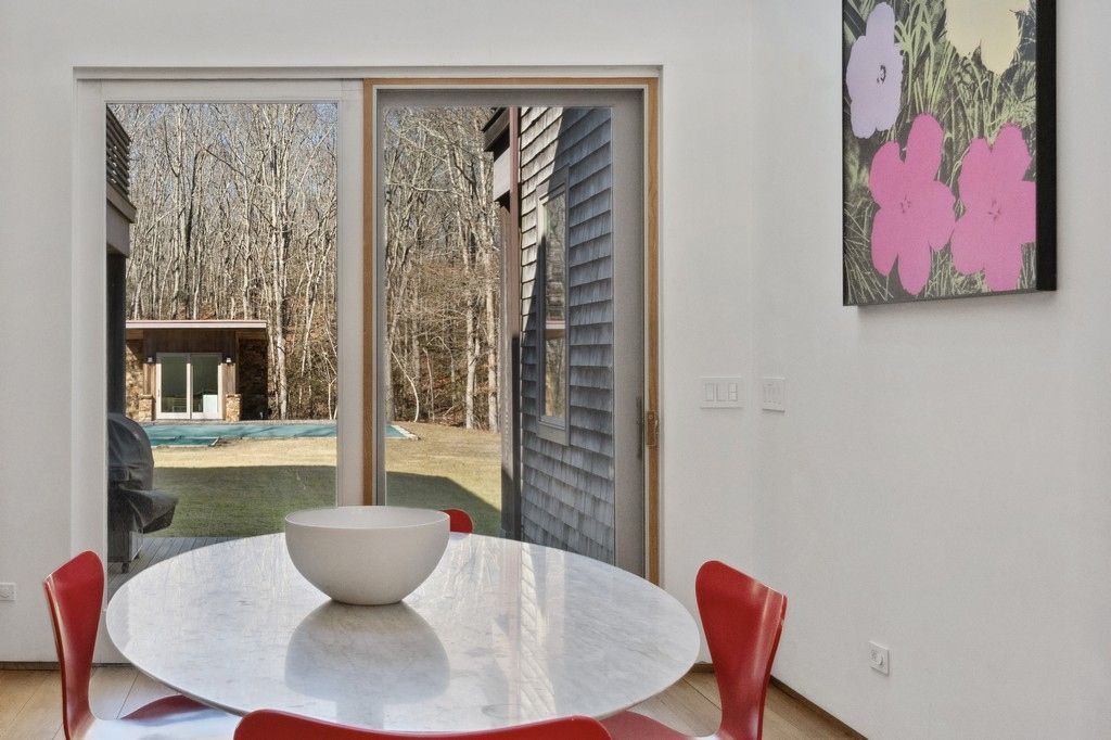 Dining room, Interior