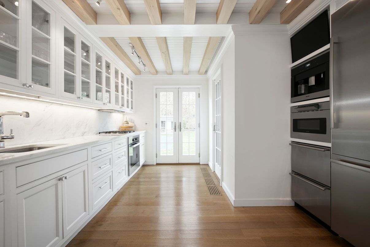 Interior, Kitchen, Recessed Lighting, Stainless Steel Appliances, Wooden Beams, Wooden Ceilings, Wood Texture Flooring