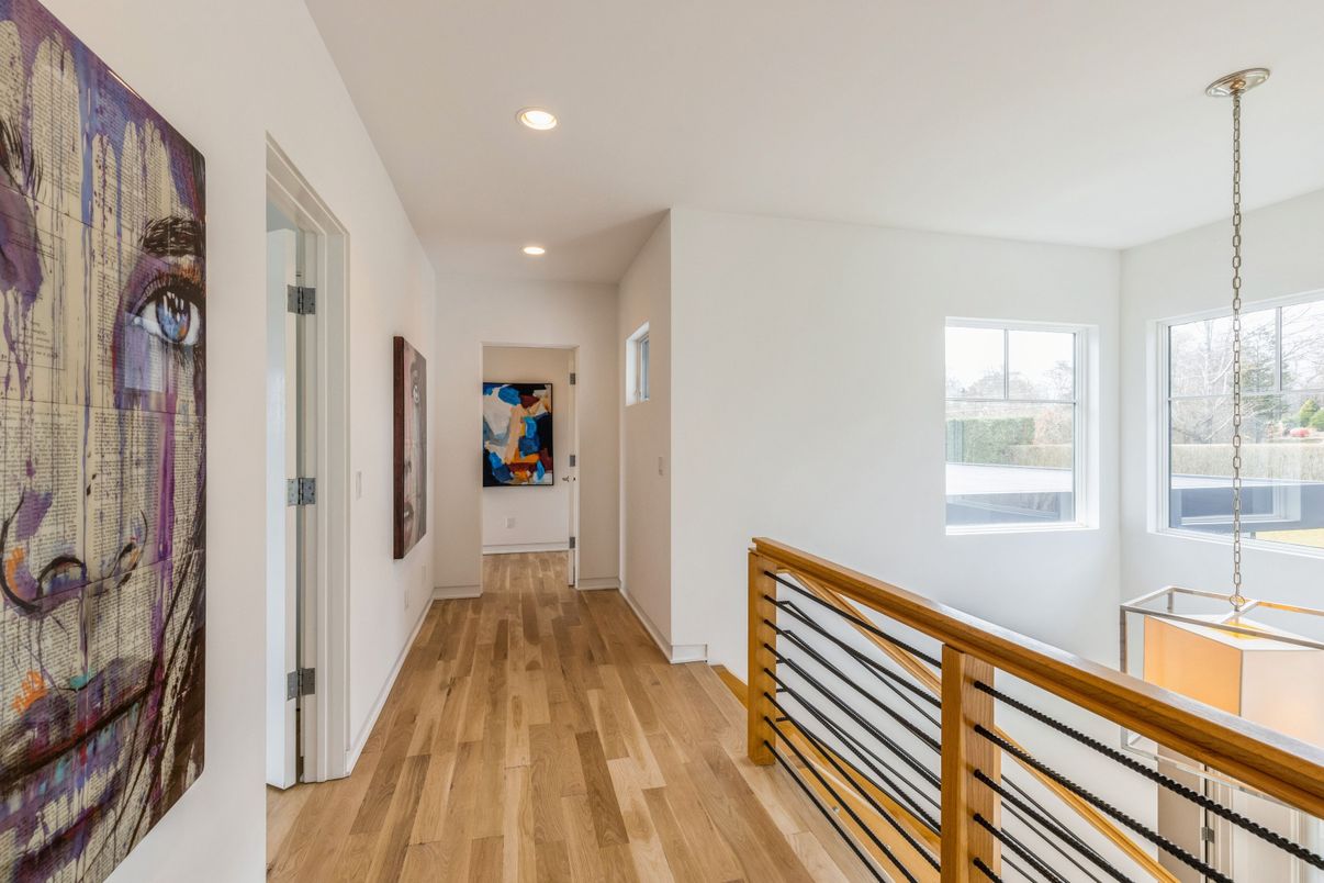 Interior, Pendant Lights, Recessed Lighting, Wood Texture Flooring