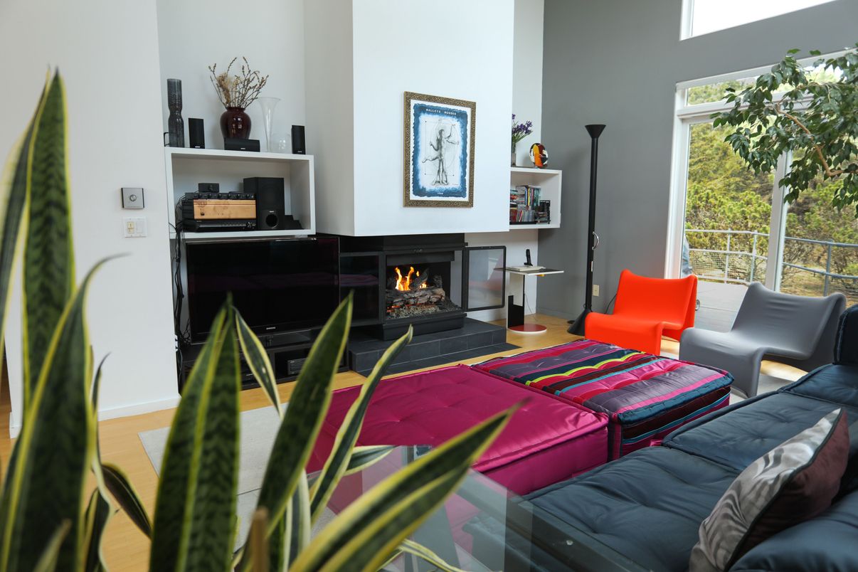 Fireplace, Interior, Living room