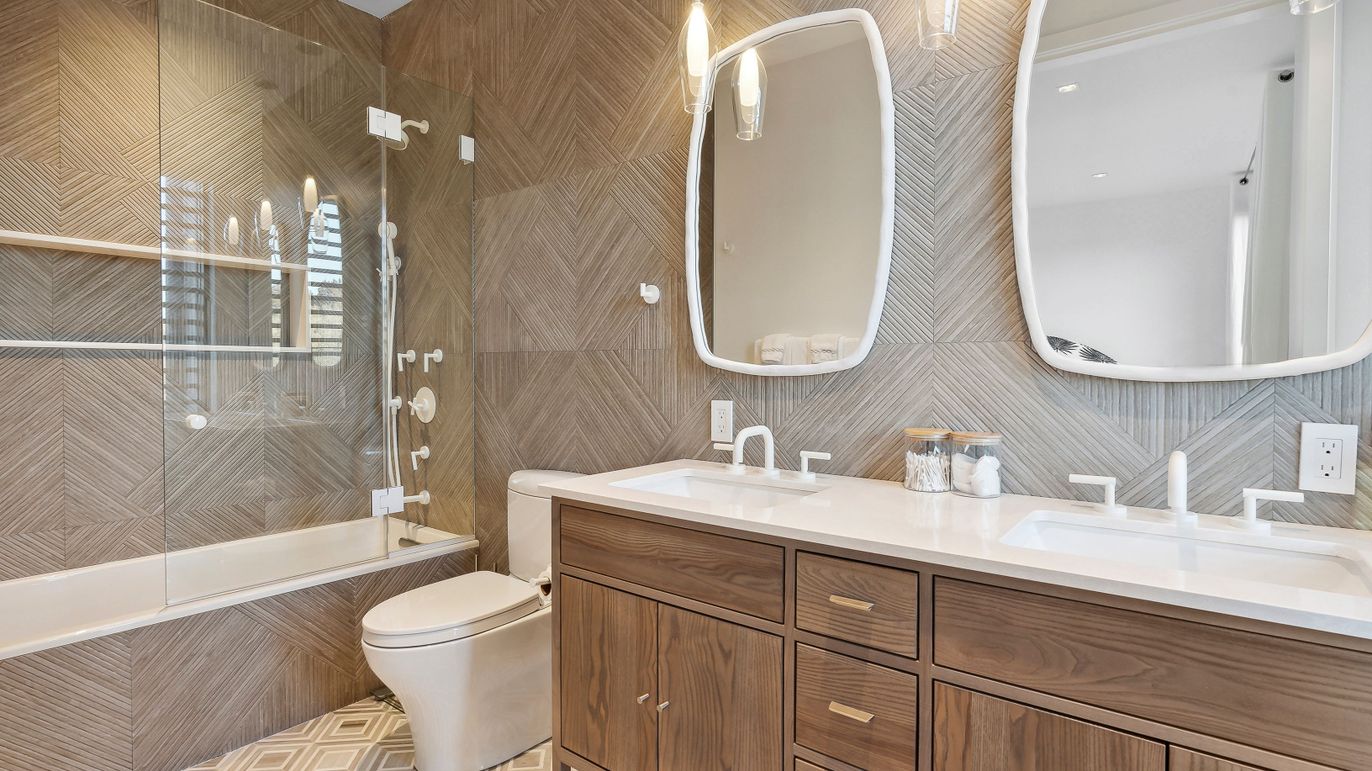 Bathroom, Dual Sink Vanities, Glass Shower, Interior