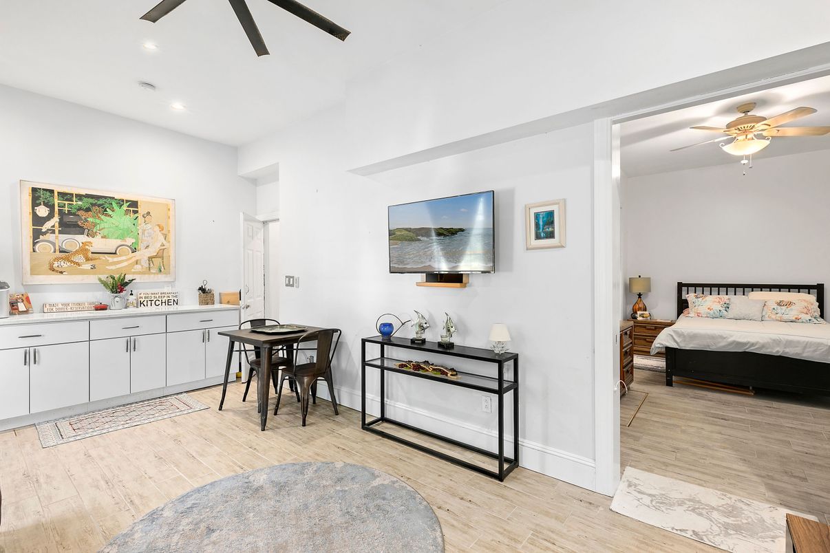 Bedroom, Dining room, Interior, Recessed Lighting, Wood Texture Flooring