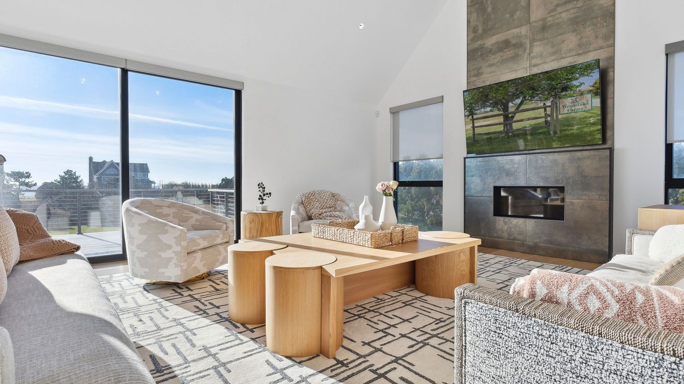 Fireplace, Interior, Living room, Recessed Lighting