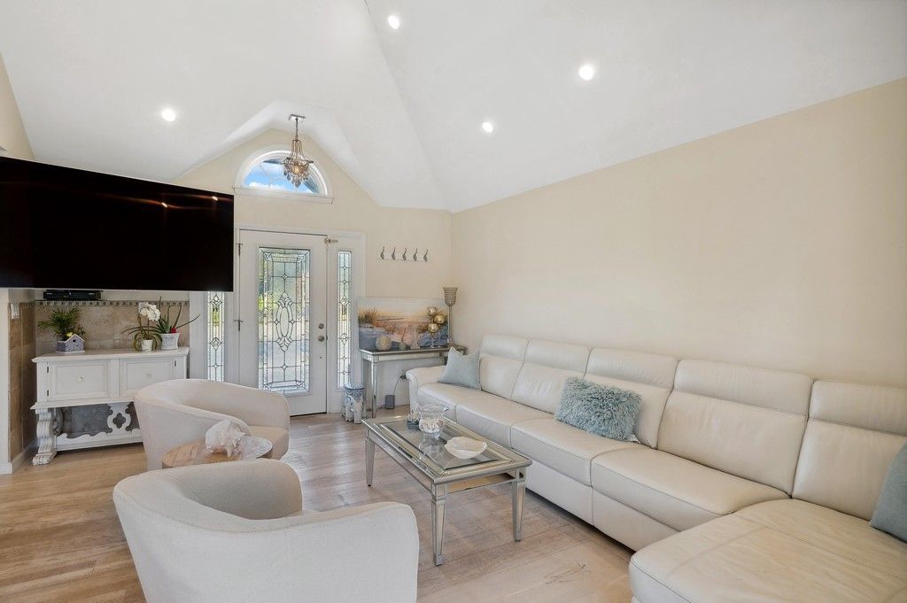 DE Listing image placeholder