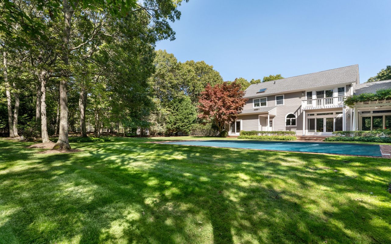 Backyard, Exterior, Pool