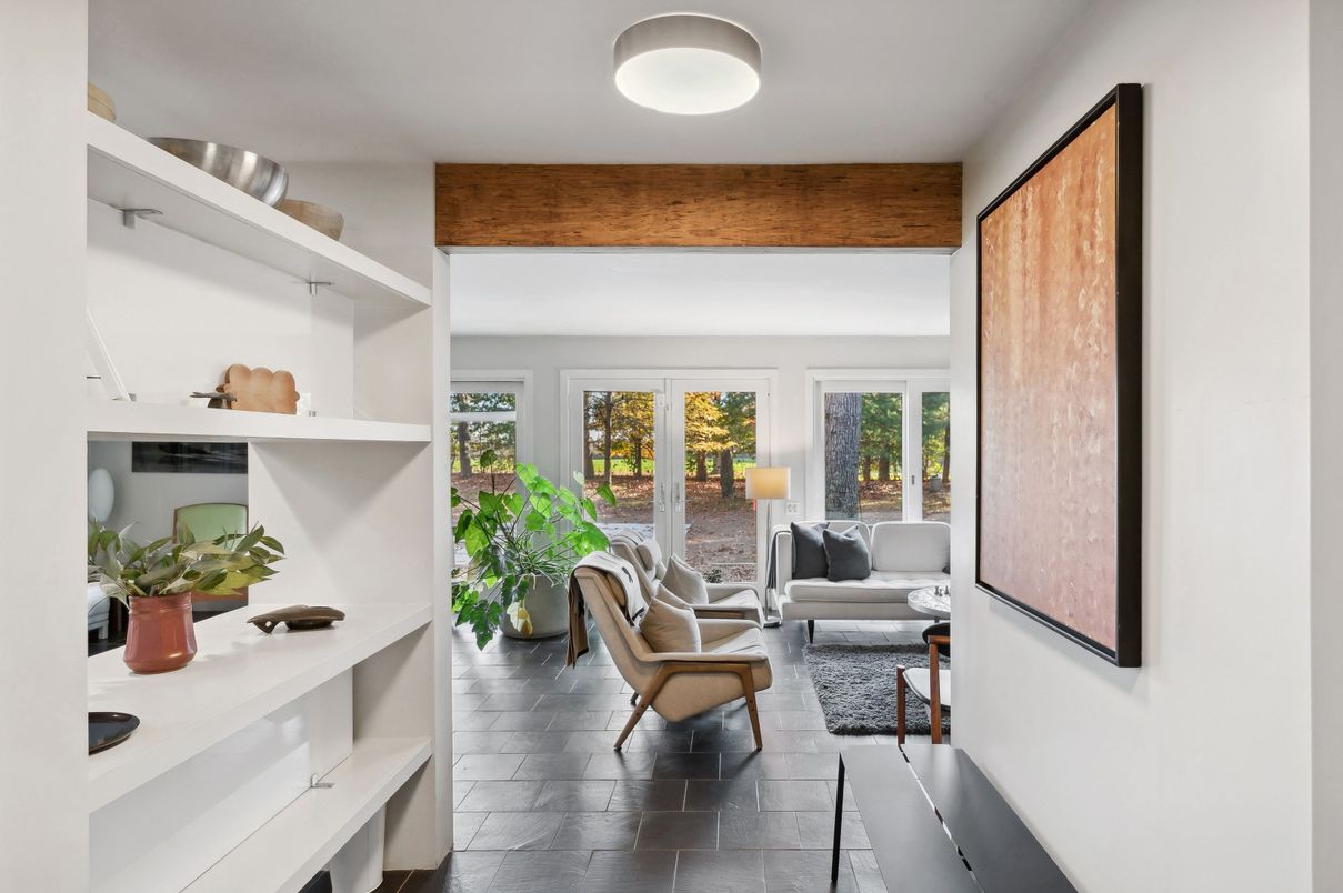 Interior, Living room