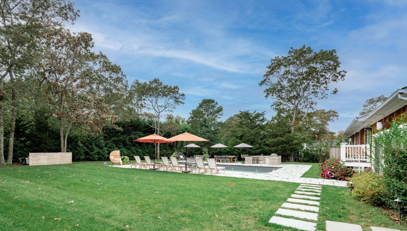 Backyard, Exterior, Pool