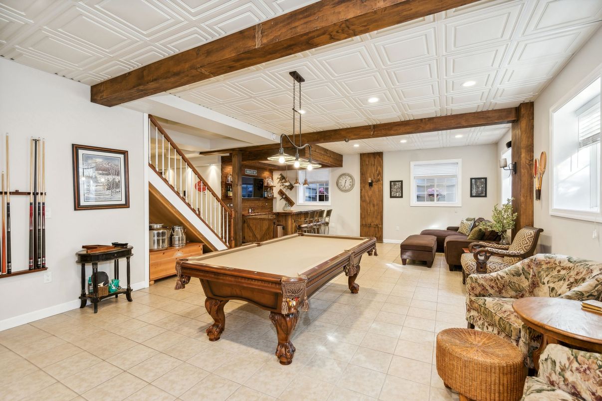 Billiard Table, Game Room, Interior, Pendant Lights, Recessed Lighting, Wooden Beams
