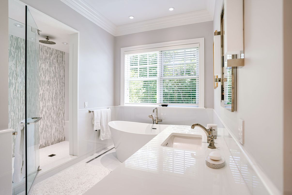 Bathroom, Free Standing Baths, Glass Shower, Interior, Recessed Lighting