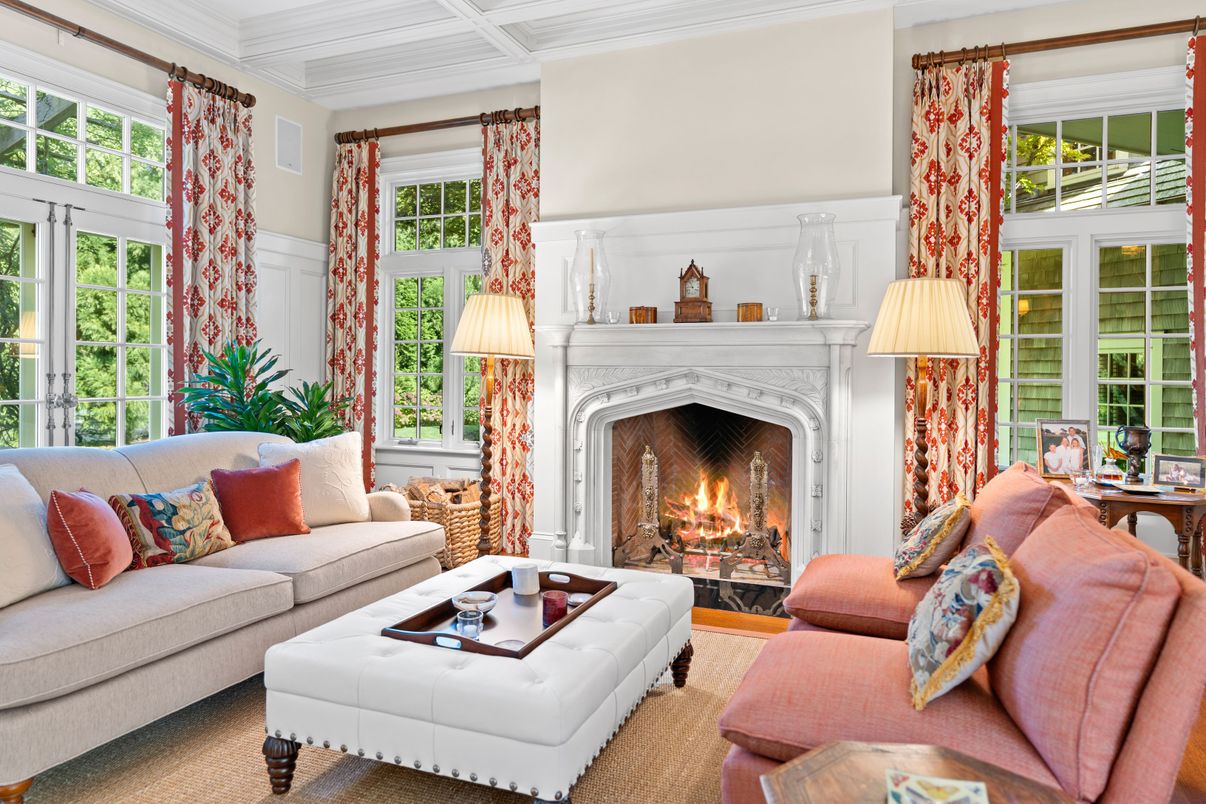 Fireplace, Interior, Living room