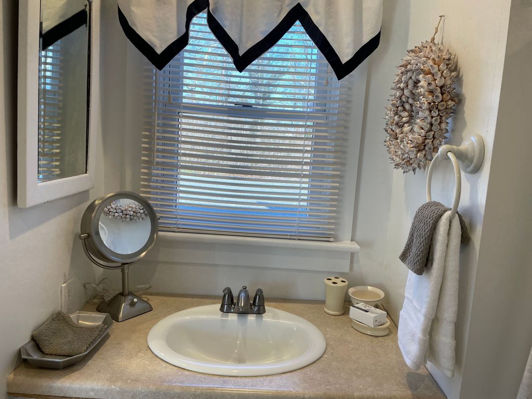 DE Listing image placeholder