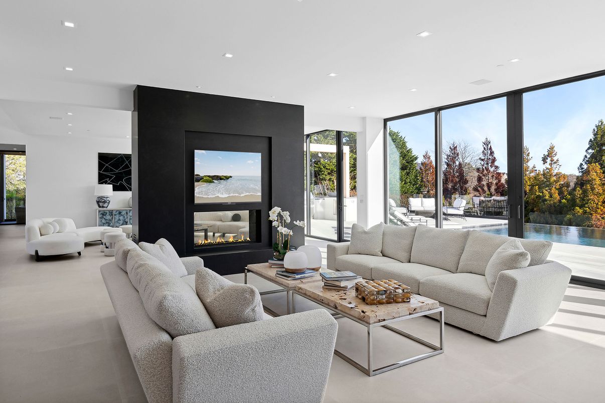 Fireplace, Interior, Living room, Recessed Lighting, Water