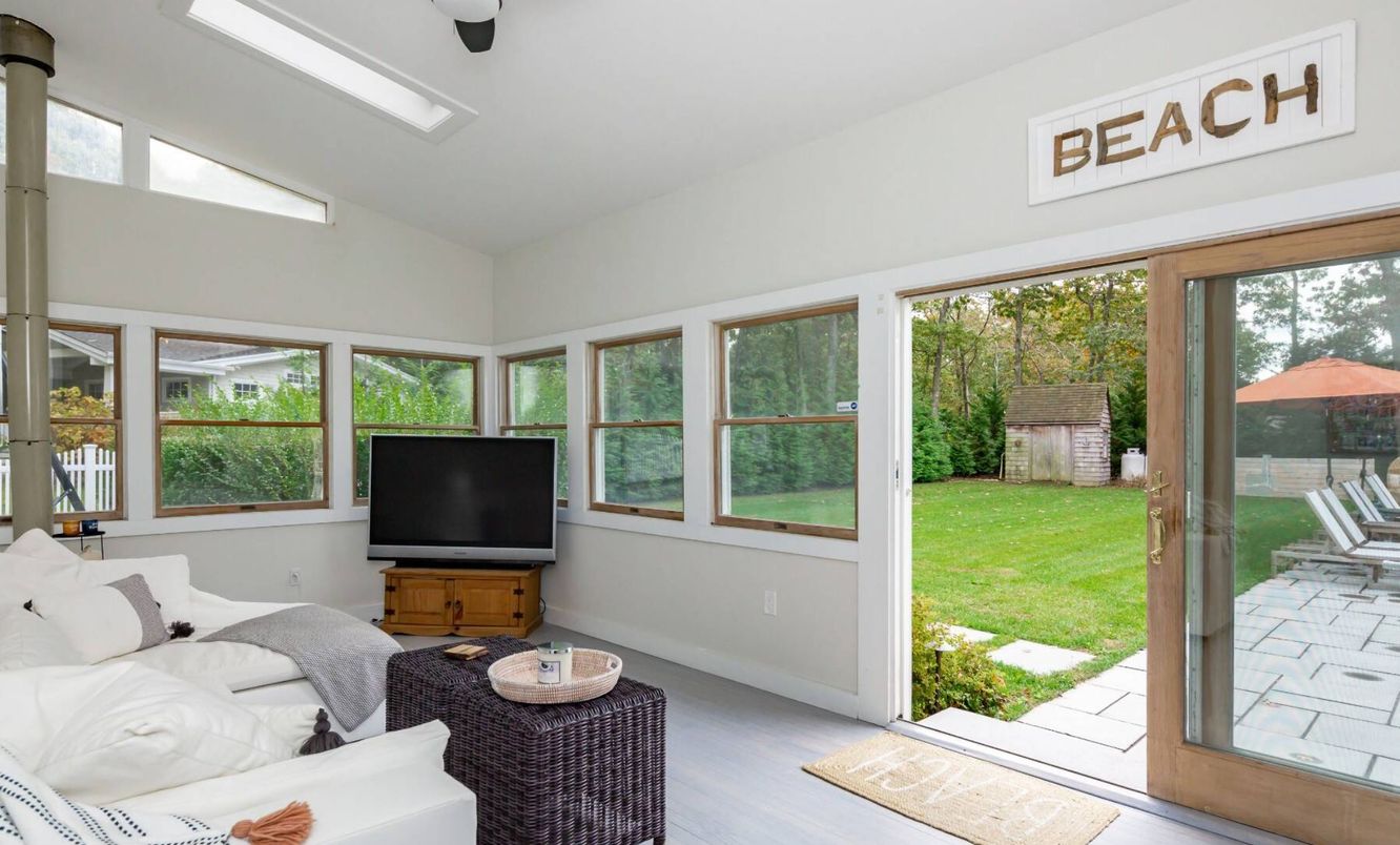 Interior, Living room, Sun Room