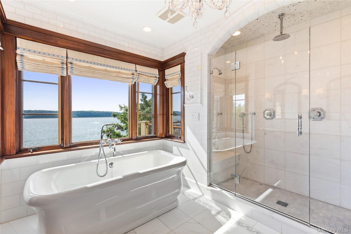 Bathroom, Free Standing Baths, Glass Shower, Interior, Recessed Lighting, Water