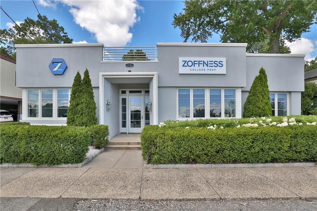 Exterior, Facade, None