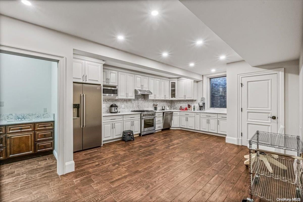 Interior, Kitchen, Recessed Lighting, Stainless Steel Appliances, Wood Texture Flooring