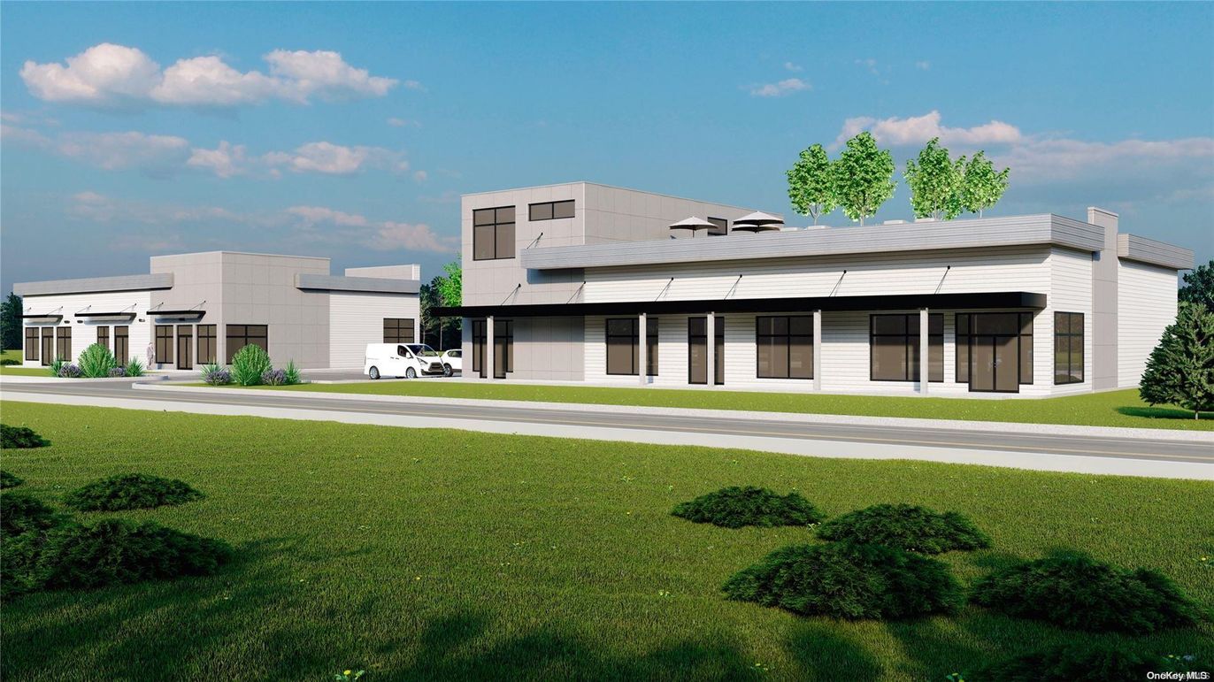 Backyard, Exterior, Facade, Modern