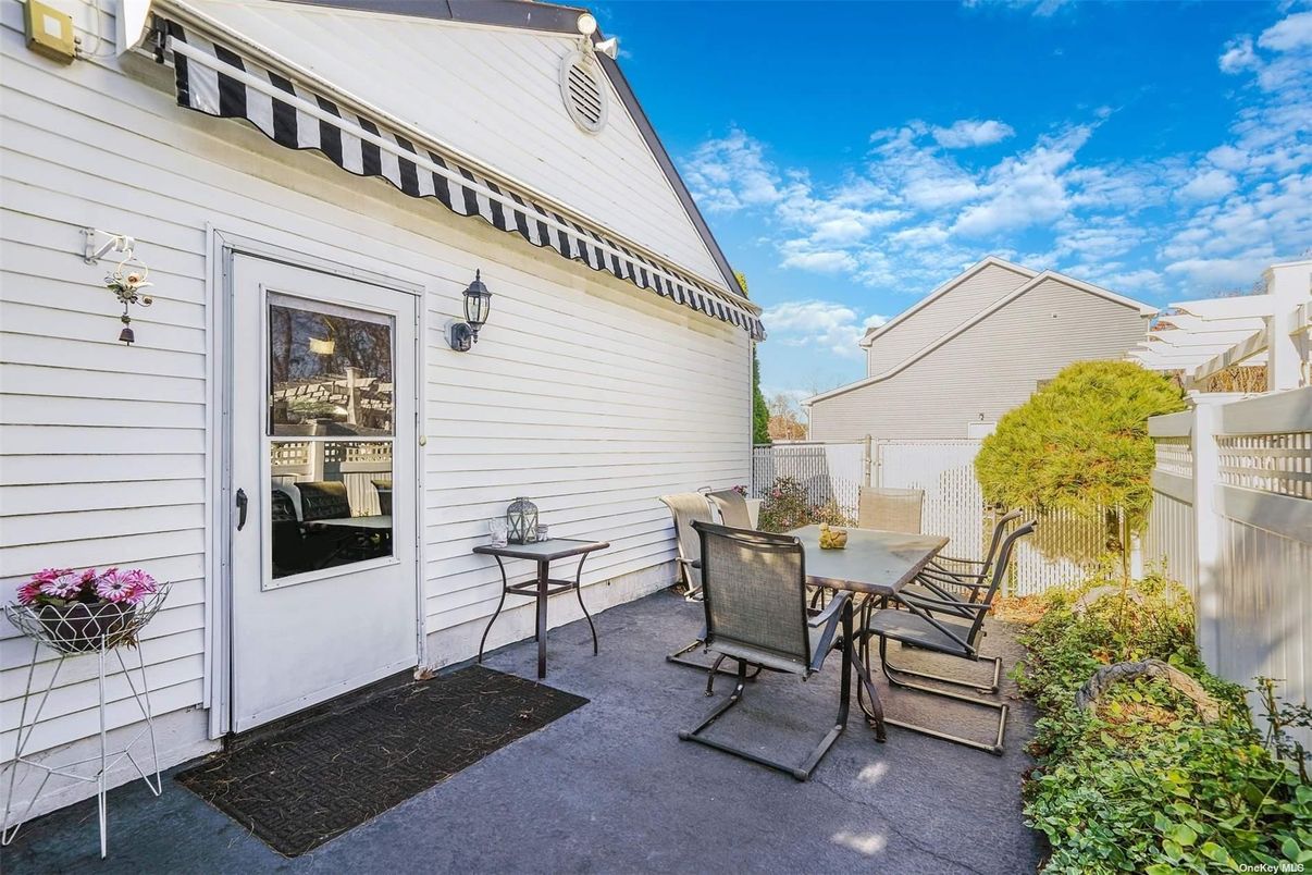 DE Listing image placeholder