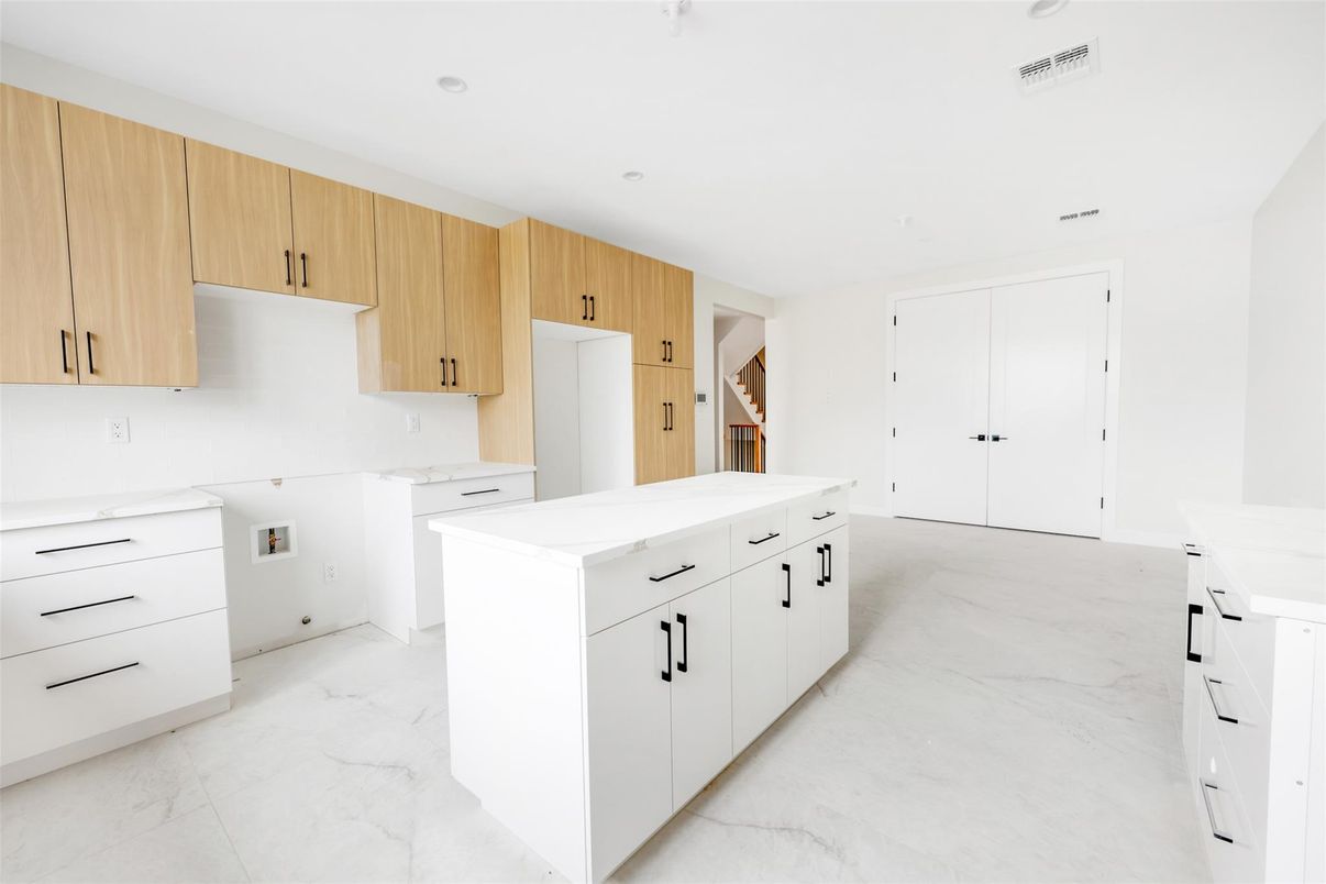 Interior, Kitchen, Marble, Recessed Lighting