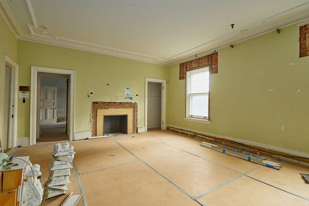 Empty room, Fireplace, Interior