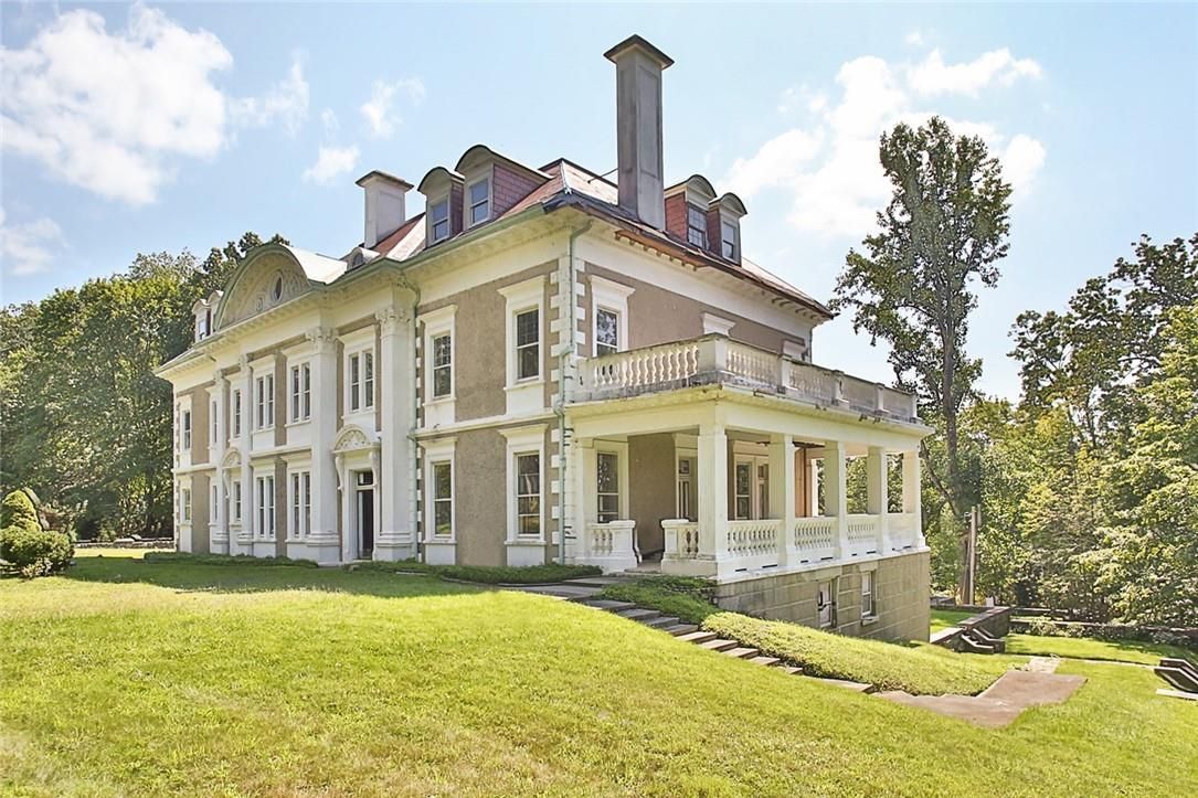Backyard, Exterior, Facade, French Provincial