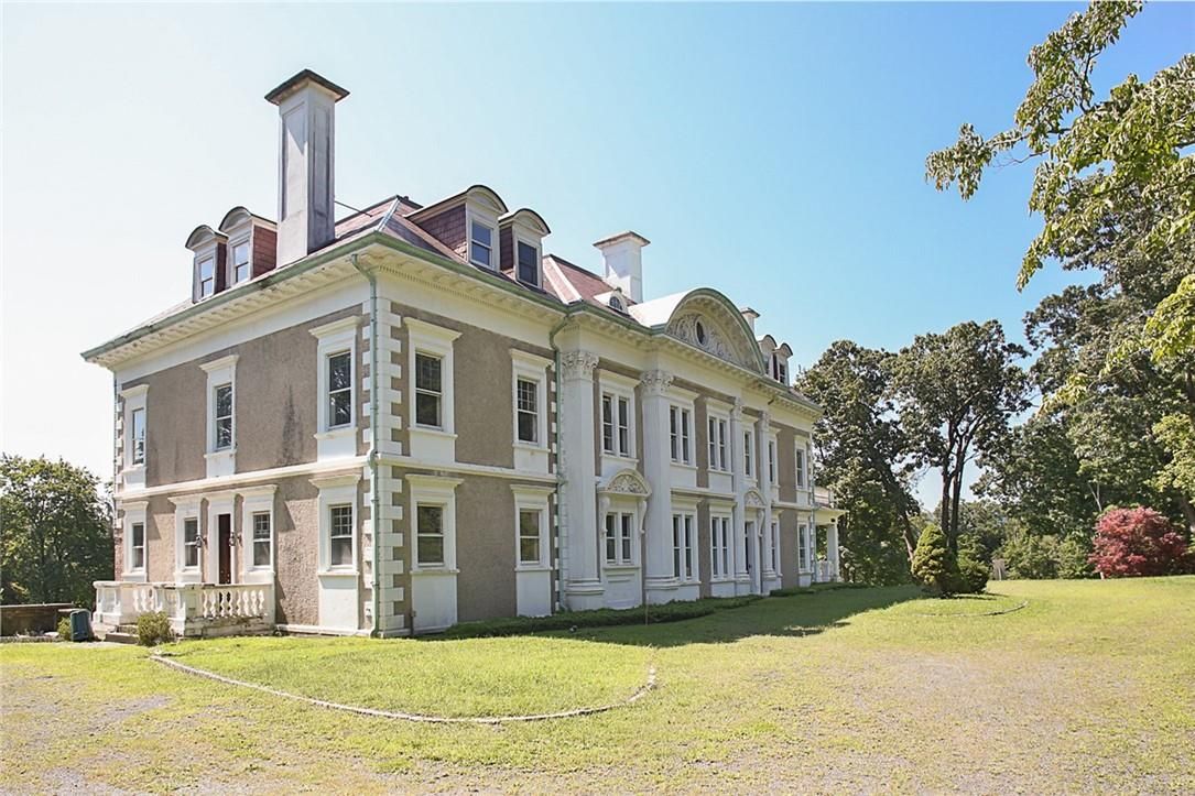 Backyard, Exterior, Facade, Georgian