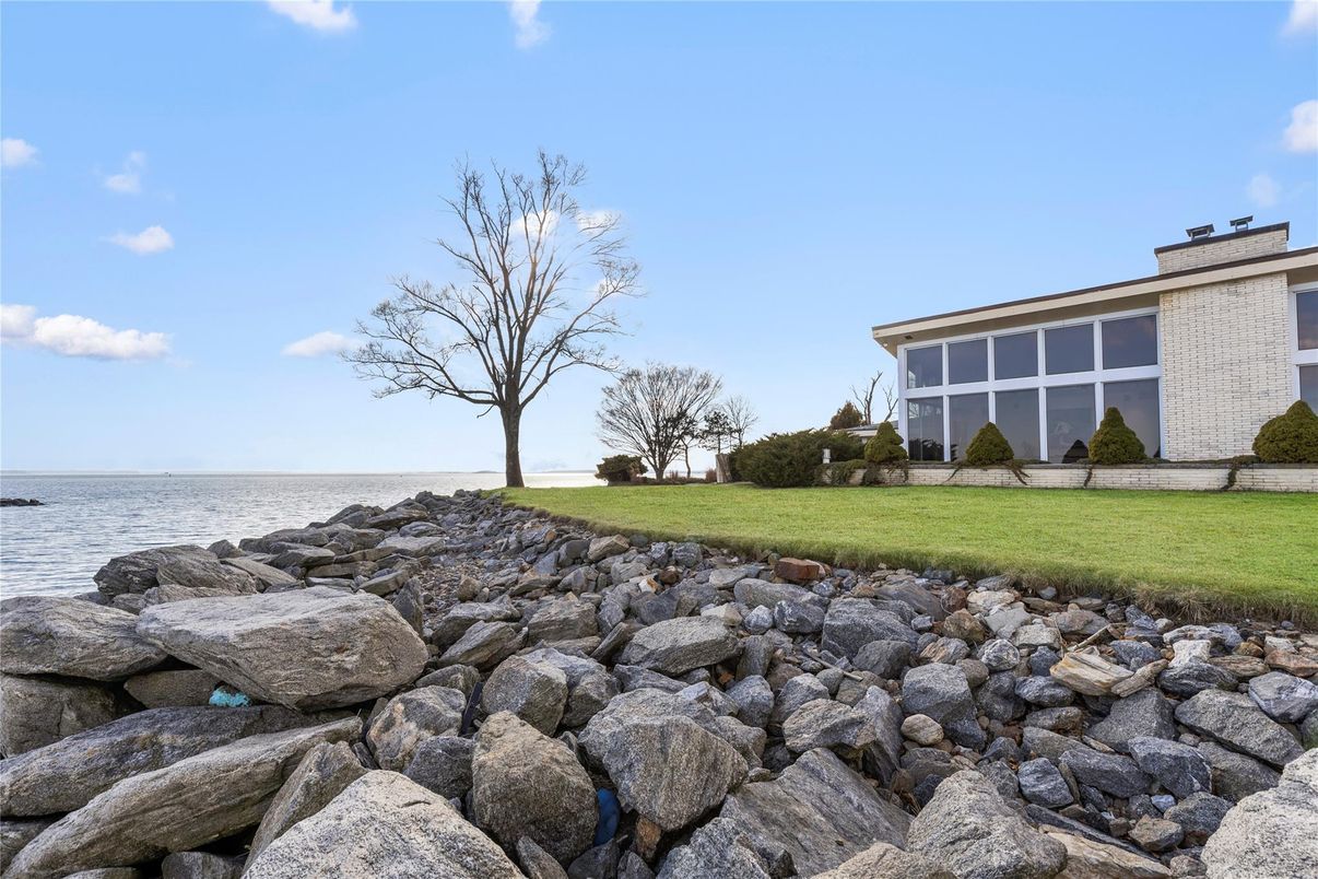 Backyard, Exterior, Water