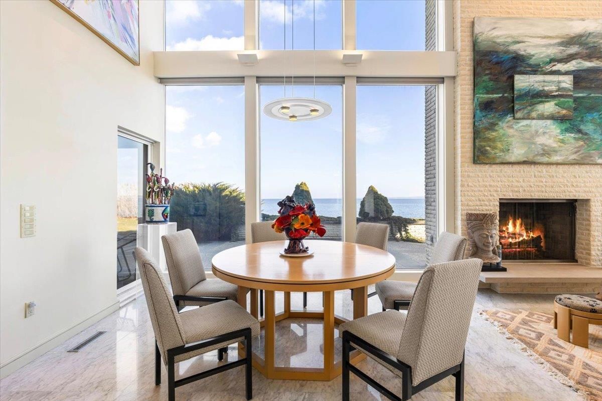 Dining room, Fireplace, Interior, Pendant Lights, Water