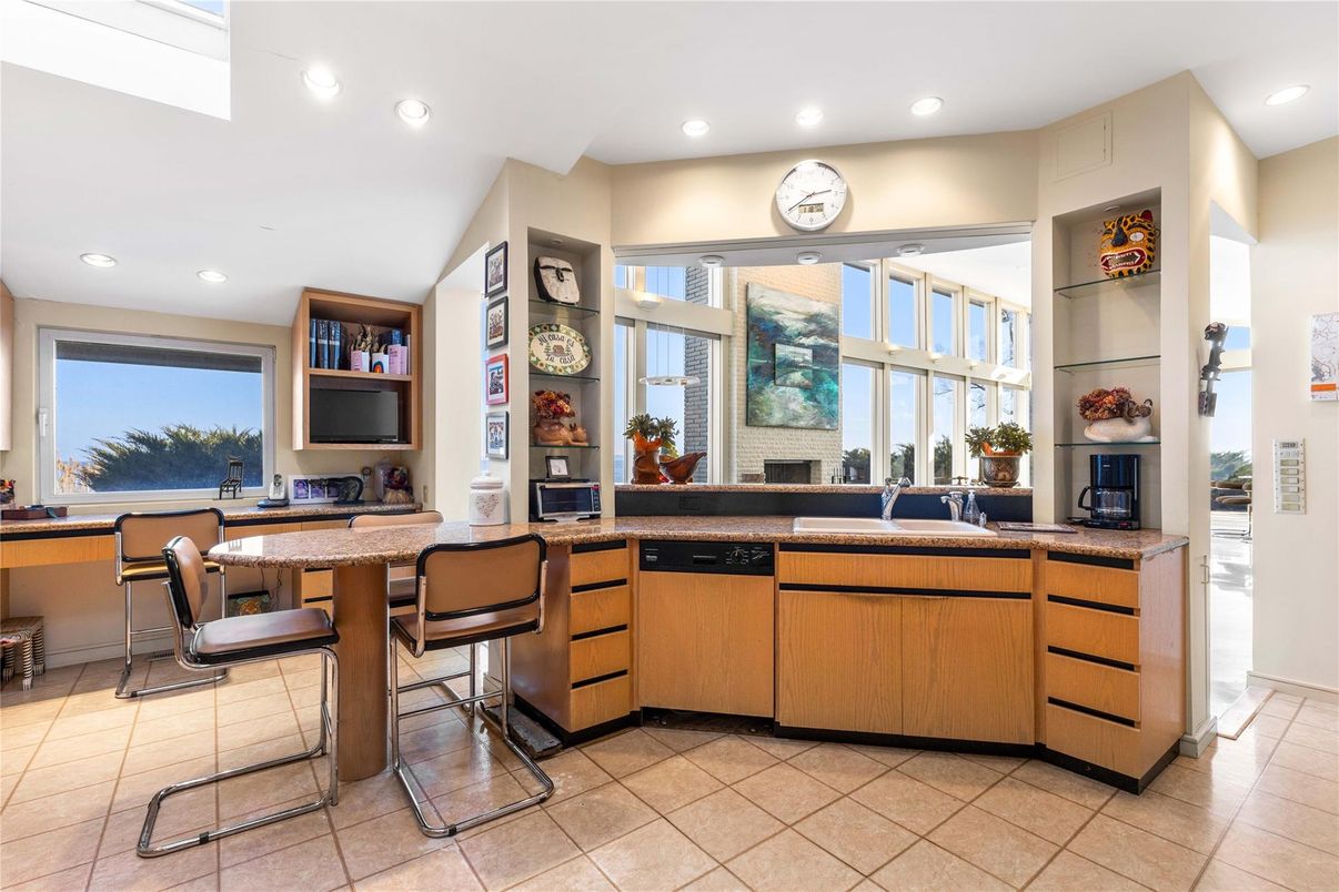 Interior, Kitchen, Recessed Lighting