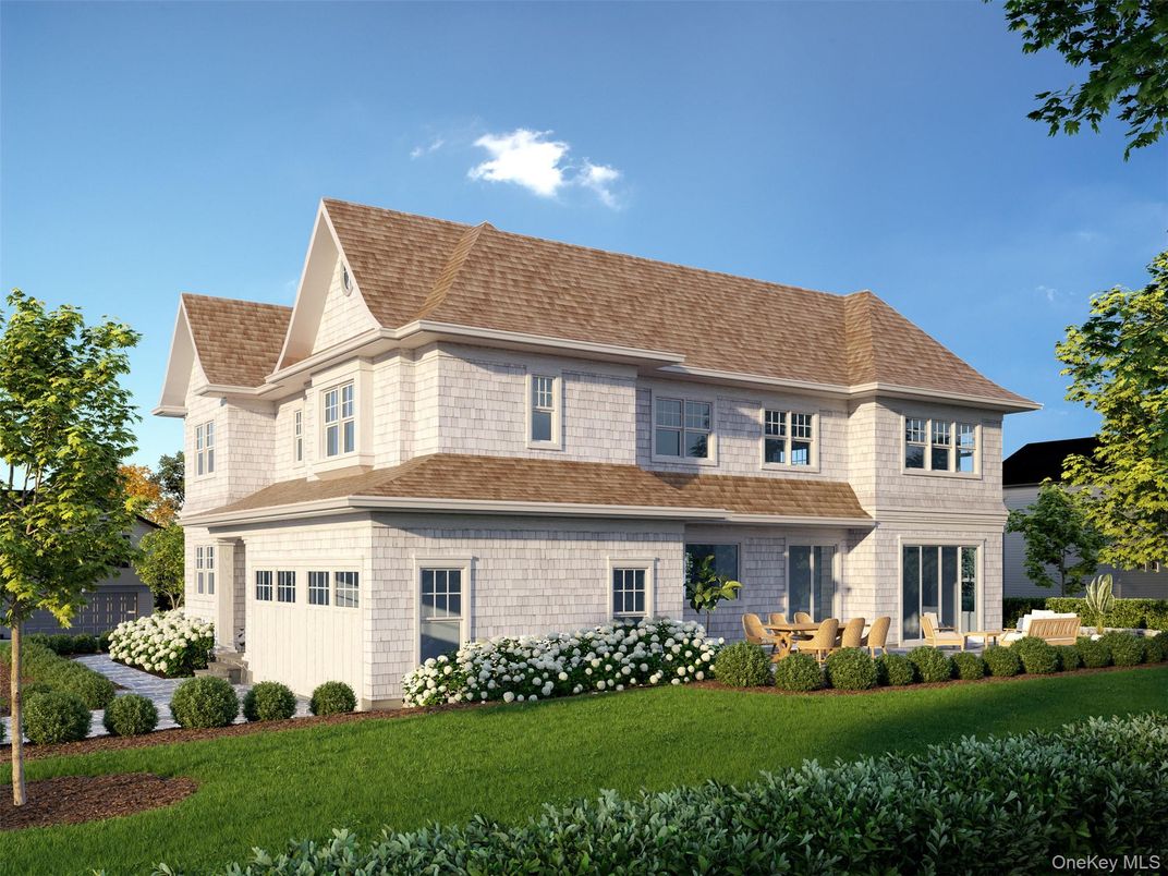 Attached, Exterior, Facade, Farmhouse