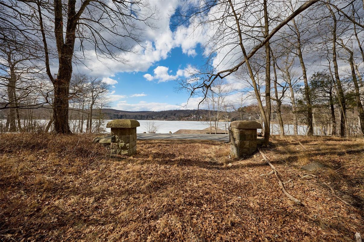 Backyard, Exterior, Water