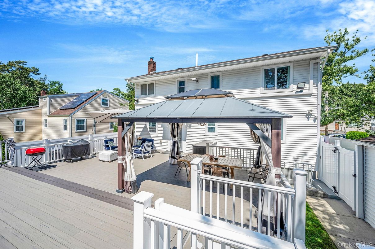 Exterior, Solar Panels