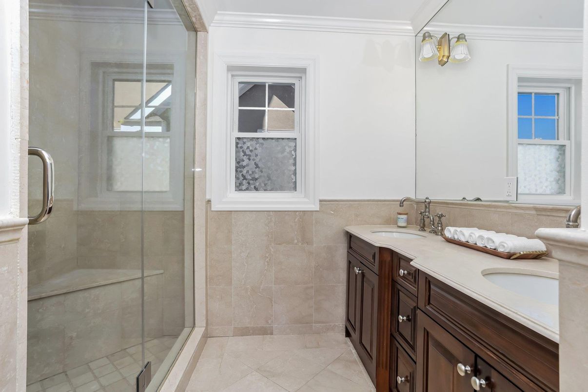 Bathroom, Dual Sink Vanities, Glass Shower, Interior