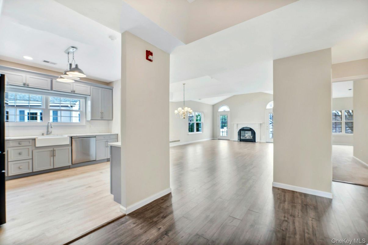 Chandelier, Interior, Kitchen, Pendant Lights, Recessed Lighting, Wood Texture Flooring