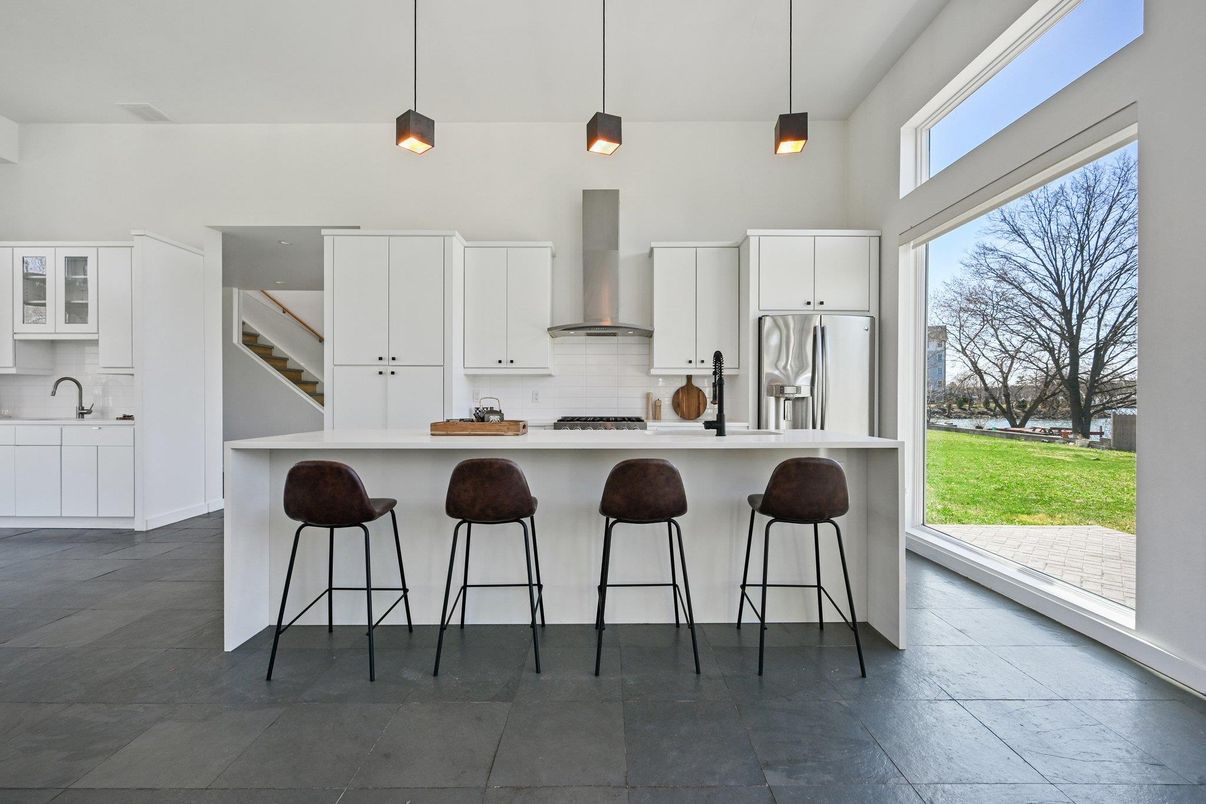 Interior, Kitchen, Pendant Lights, Stainless Steel Appliances