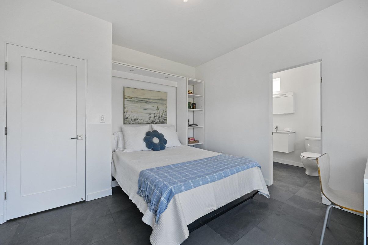 Bathroom, Bedroom, Interior