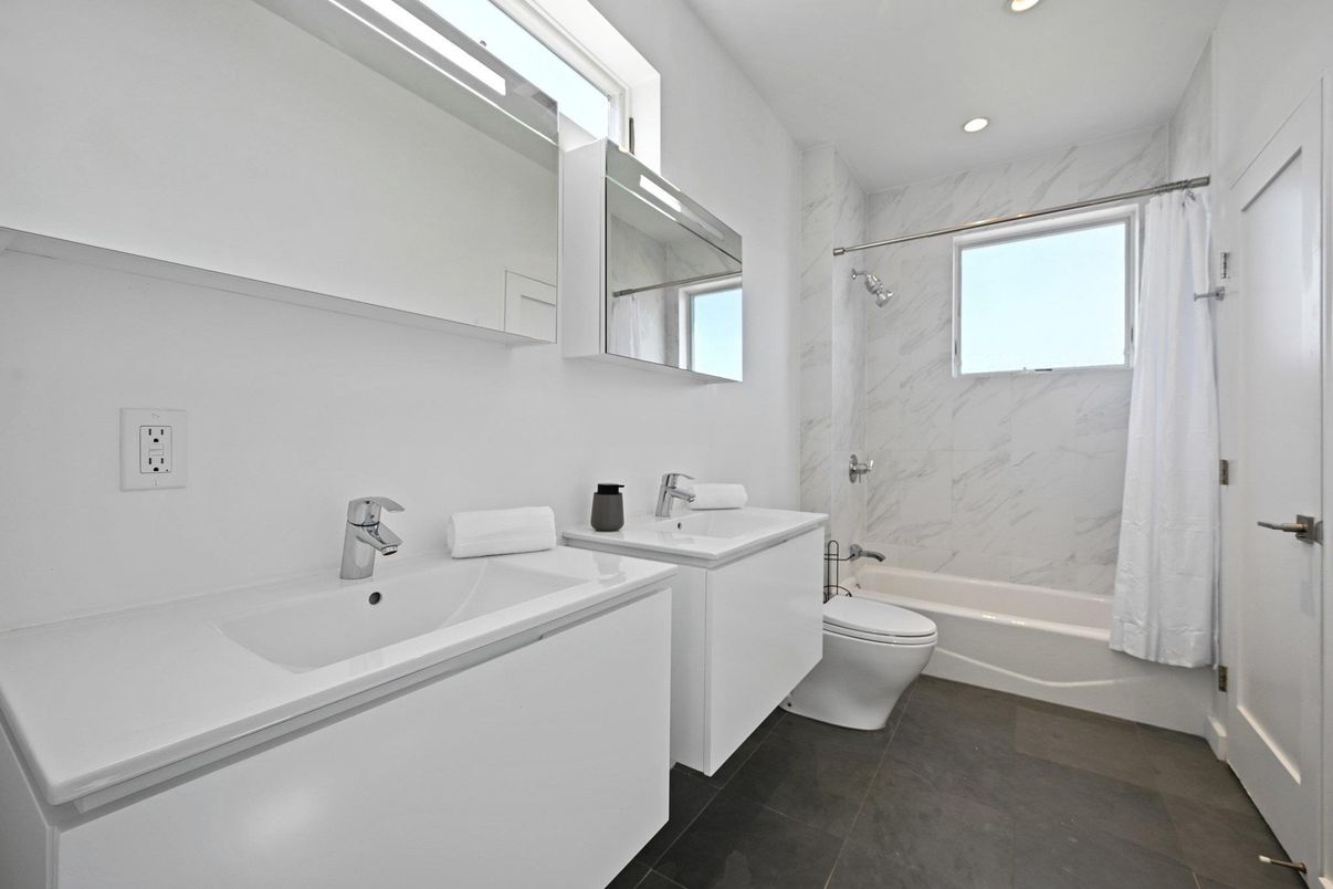 Bathroom, Interior, Marble Walls, Recessed Lighting