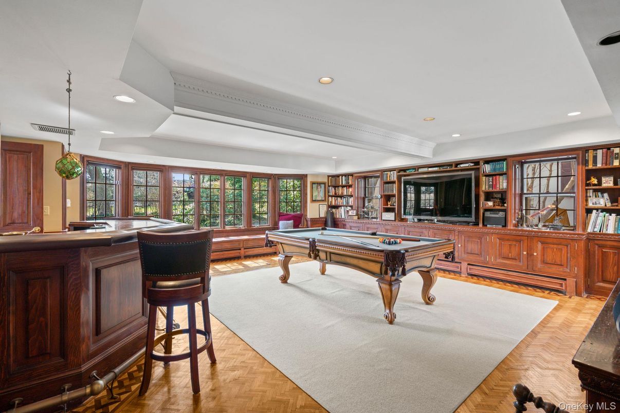 Billiard Table, Game Room, Interior, Recessed Lighting, Wood Texture Flooring