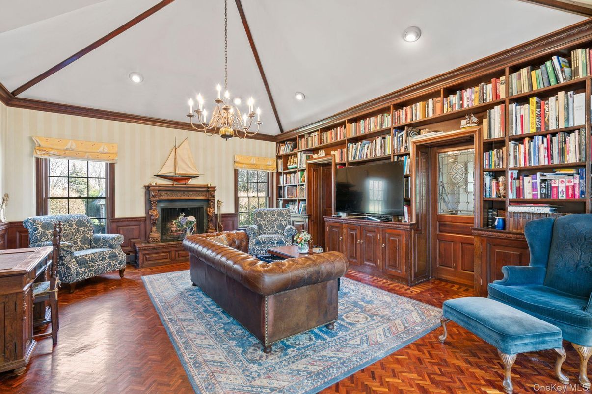 Chandelier, Fireplace, Interior, Living room, Recessed Lighting, Wood Texture Flooring