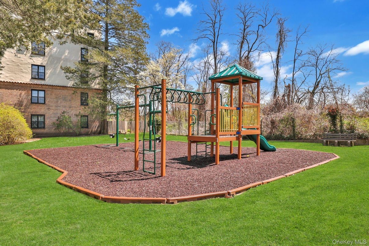 Backyard, Exterior, Playground
