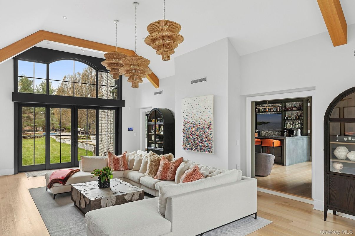 Interior, Living room, Pendant Lights, Recessed Lighting, Wooden Beams, Wood Texture Flooring