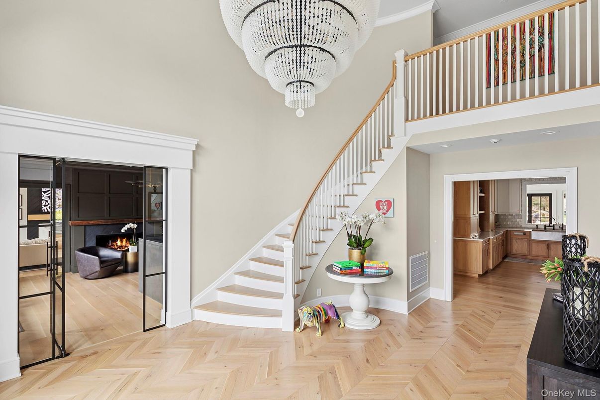 Chandelier, Interior, Recessed Lighting, Wood Texture Flooring