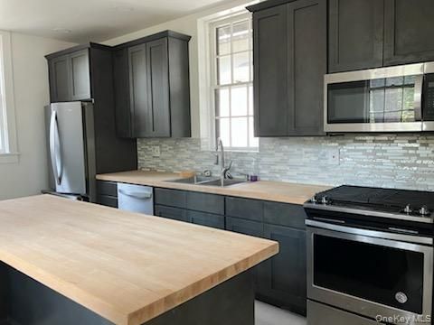 Interior, Kitchen, Stainless Steel Appliances
