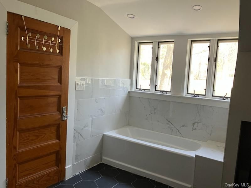 Bathroom, Interior, Marble Walls, Recessed Lighting