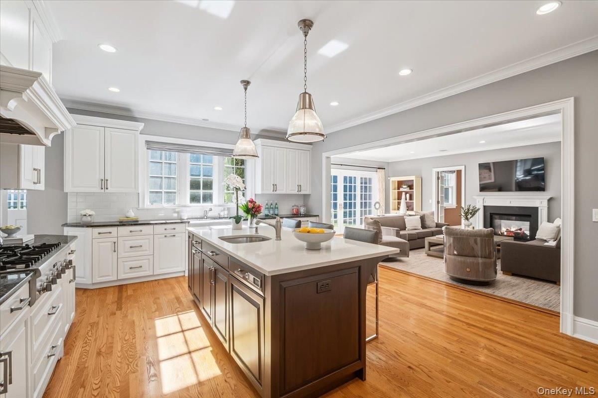 Fireplace, Interior, Kitchen, Living room, Pendant Lights, Recessed Lighting, Wood Texture Flooring