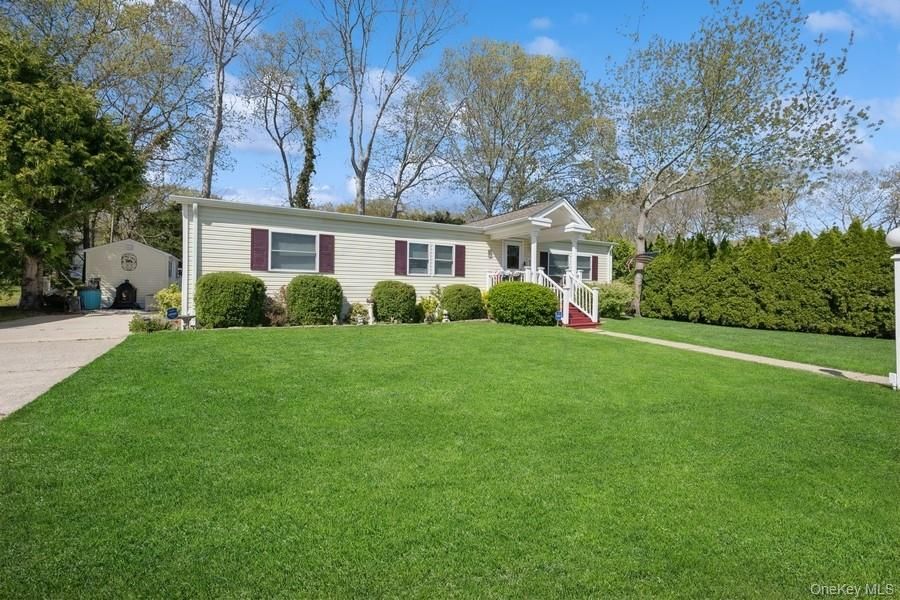 Backyard, Exterior, Facade, Cape Cod