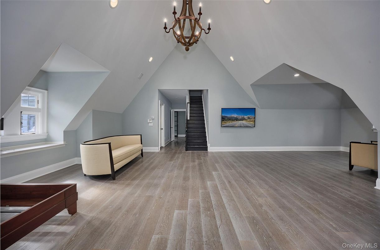 Chandelier, Interior, Recessed Lighting, Wood Texture Flooring