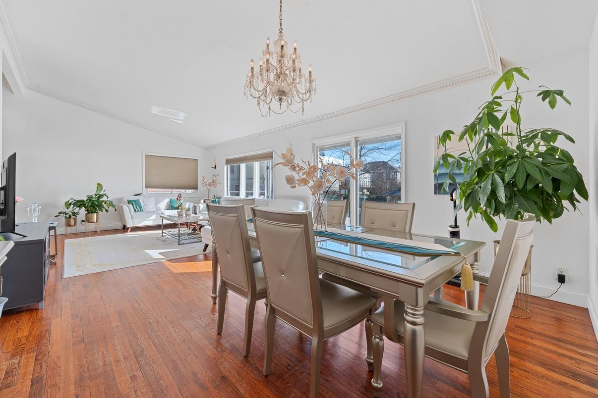 Chandelier, Dining room, Interior, Wood Texture Flooring
